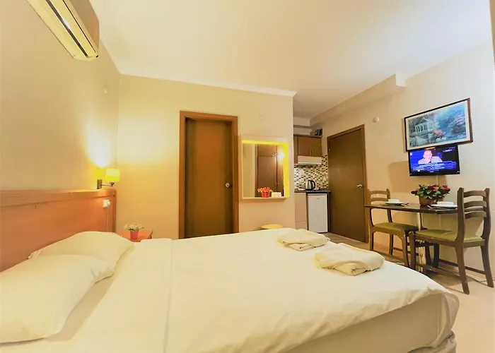 Select & Apartmanhotel 3*