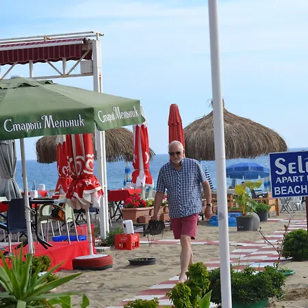 Select & Aparthotel 3*