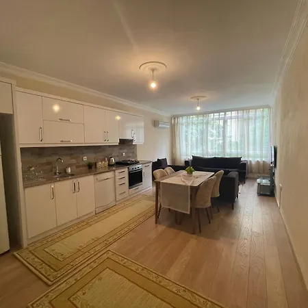 Ξενοδοχείο με διαμερίσματα Select & 3*