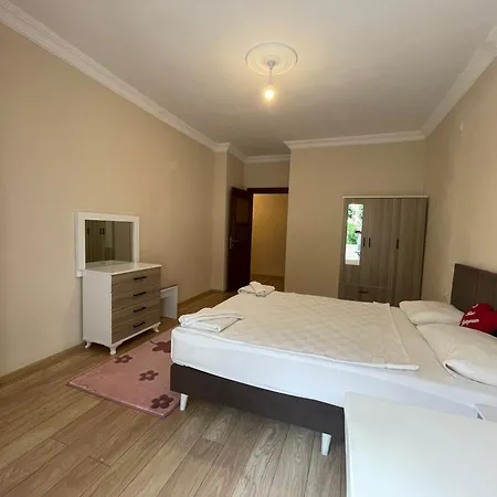 Select & Aparthotel