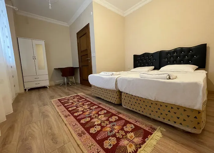 Select & Αλάνια