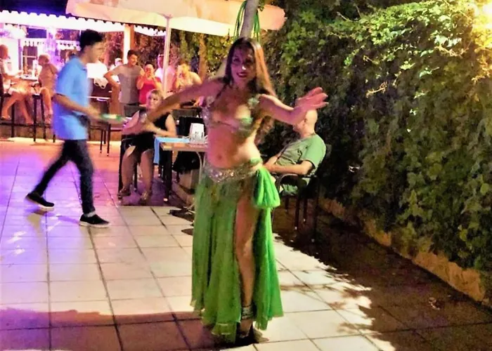 Ξενοδοχείο με διαμερίσματα Select &