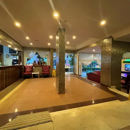 Select & Aparthotel 3*